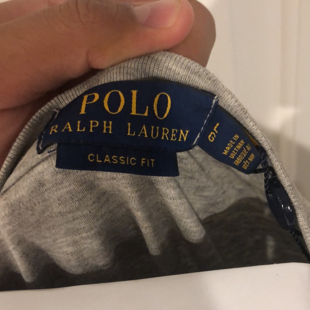 NWT Polo Shirt Classic Fit Size L - Picture 3 of 4